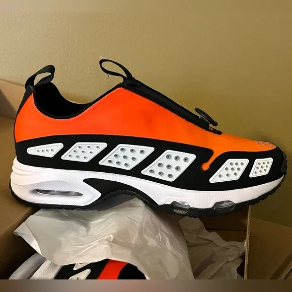 NEW Nike Air Max SNDR FADE Crimson Women's Sneakers Shoes Multicolor size 8 $200 - Picture 9 of 10